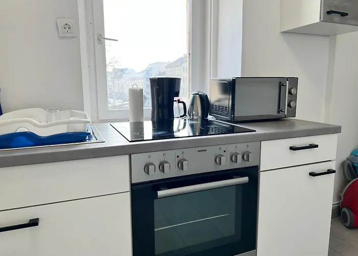 Apartment Cozy 4br Shared Apt.- Near U3/zippererstrasse Vienna