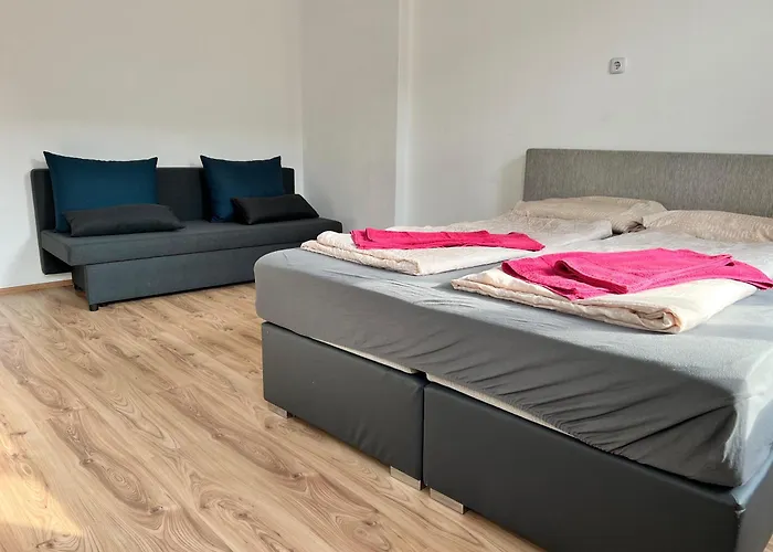 Apartment Cozy 4br Shared Apt.- Near U3/zippererstrasse *