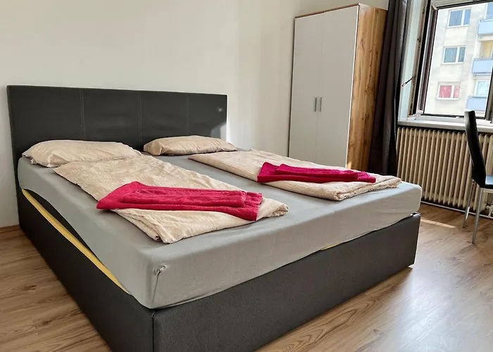 Apartment Cozy 4br Shared Apt.- Near U3/zippererstrasse Vienna
